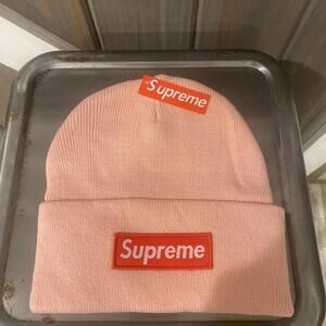 Supreme Box Logo Pink Beanie